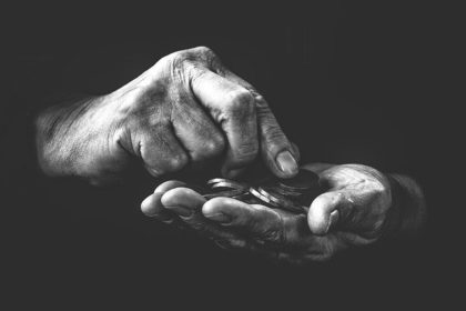 poverty-g545c55189_640